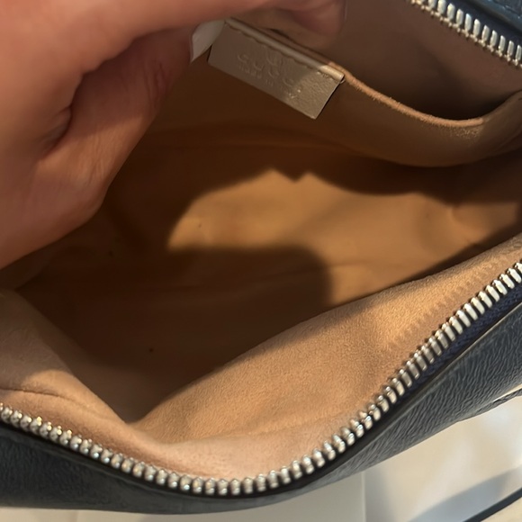 Authentic Gucci bag - Picture 6 of 8